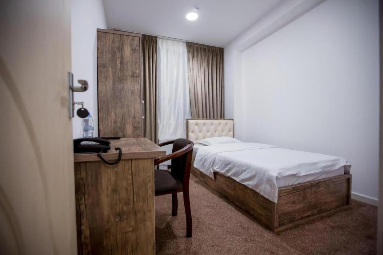 Hilal Hotel ทาชเคนต์ ภายนอก รูปภาพ
